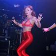 Natasha Hamilton du groupe Atomic Kitten sur scène au G-A-Y Heaven à Londres, le 3 mars 2013