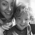Natasha Hamilton et son fils Alfie / photo postée sur le compte Instagram de la chanteuse anglaise.