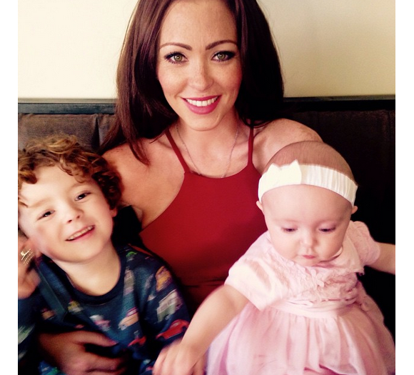 Natasha Hamilton, son fils Alfie et sa fille Ella / photo postée sur le compte Instagram de la chanteuse anglaise.