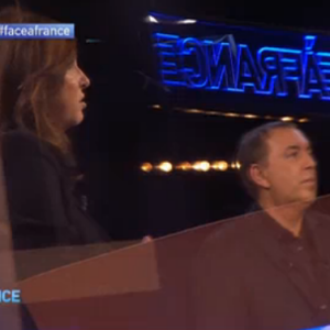 Evelyne Thomas et Jean-Marc Morandini dans Face à France, le 27 octobre 2015 sur NRJ12.