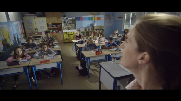 Le spot publicitaire de la campagne contre le harcèlement scolaire, produit par Melissa Theuriau.