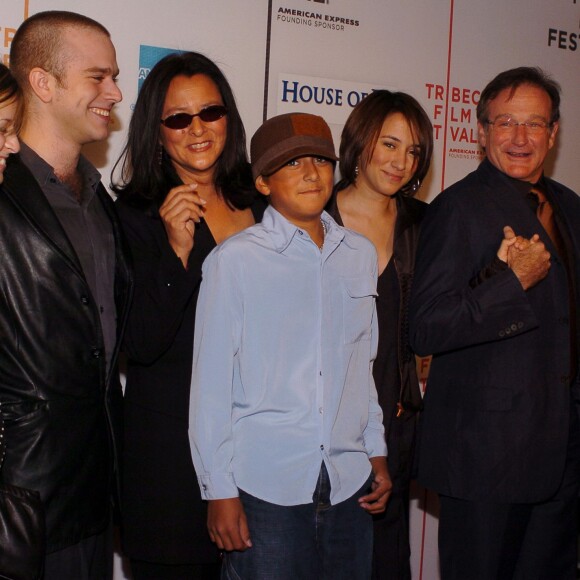 Robin Williams, son ex-femme Marsha, leurs enfants Zelda, Cody et Zach à la première de House of D, à New York , le 7 mai 2014