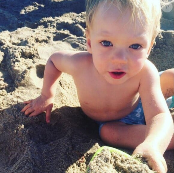 Hudson, le fils de Devon Sawa, sur Twitter le 2 novembre 2015