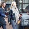 Exclusif - Carles Puyol avec sa compagne enceinte Vanessa Lorenzo dans les rues de New York le 20 octobre 2015