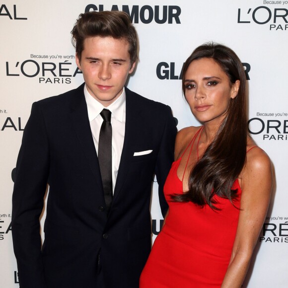 Victoria Beckham et son fils Brooklyn Beckham - Soirée des "Glamour Women Of The Year Awards" 2015 à New York, le 9 novembre 2015.