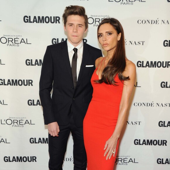 Victoria Beckham et son fils Brooklyn Beckham - Soirée des "Glamour Women Of The Year Awards" 2015 à New York, le 9 novembre 2015.