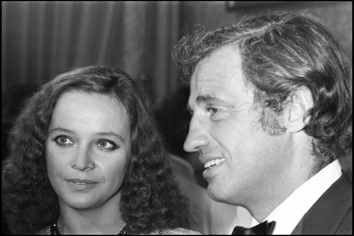 Photo : ARCHIVES - JEAN PAUL BELMONDO ET SA COMPAGNE LAURA ANTONELLI  00/05/1974 - - Purepeople