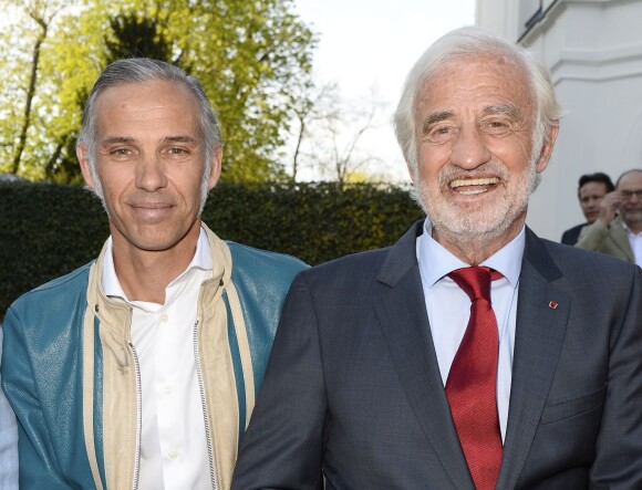 Paul Belmondo et Jean-Paul Belmondo - Soirée du cinquième anniversaire du musée Paul Belmondo à Boulogne-Billancourt le 13 avril 2015.