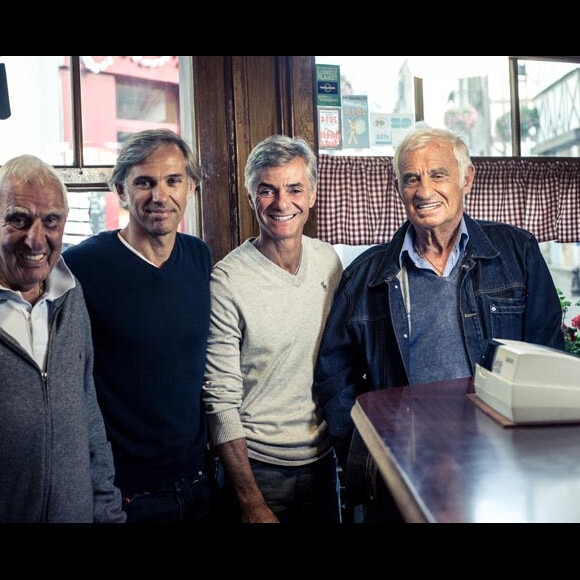 Exclusif : Jean-Paul et Paul Belmondo, Cyril Viguier, Charles Gérard sur les lieux du tournage d'un singe en Hiver à Villerville le 22/9/2014