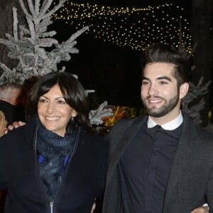 Patrick Sébastien, Anne Hidalgo et Kendji Girac - Inauguration du village de Noël des Champs-Élysées à Paris le 13 novembre 2015. © Coadic Guirec / Bestimage13/11/2015 - Paris