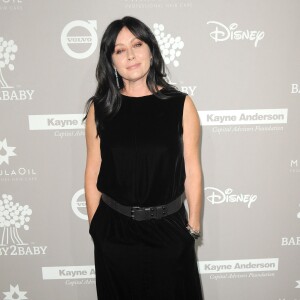 Shannen Doherty pose à la soirée Baby2Baby à Culver City, le 14 novembre 2015