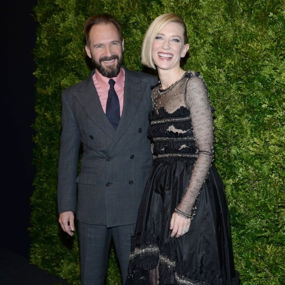 Ralph Fiennes et Cate Blanchett assistent au dîner caritatif du département cinéma du MoMA. New York, le 17 novembre 2015.