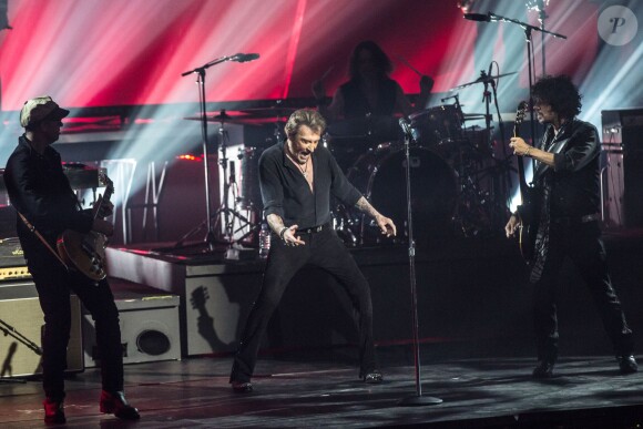 Exclusif - Johnny Hallyday lors de son concert à l'Arena à Genève. Le 3 novembre 2015 © Cyril Moreau / Bestimage