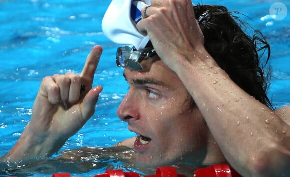 Camille Lacourt, sacré champion du monde du 50m dos à Kazan, le 9 août 2015