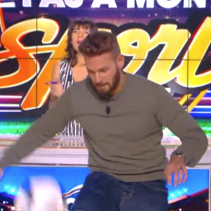 M. Pokora lors d'une battle de freestyle dans "Touche pas à mon sport" sur D8, le 23 novembre 2015.