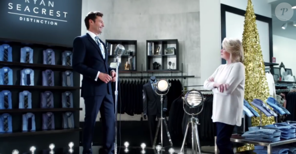 Ryan Seacrest et Martha Stewart - Les stars font la promotion du Black Friday pour la chaîne de magasins Macy's / vidéo postée sur Youtube.