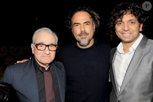 Martin Scorsese, Alejandro Gonzalez Inarritu, M. Night Shyamalan lors d'une projection spéciale de The Revenant à New York le 24 novembre 2015.