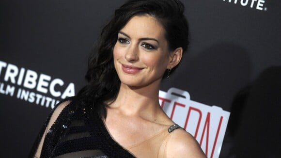 Anne Hathaway bientôt maman : La star des Misérables est enceinte !