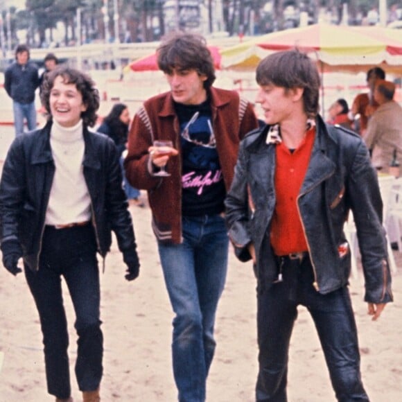 Le groupe Téléphone, composé de Jean-Louis Aubert, Louis Bertignac, Richard Kolinka et Corine Marienneau, au Festival de Cannes en mai 1980.