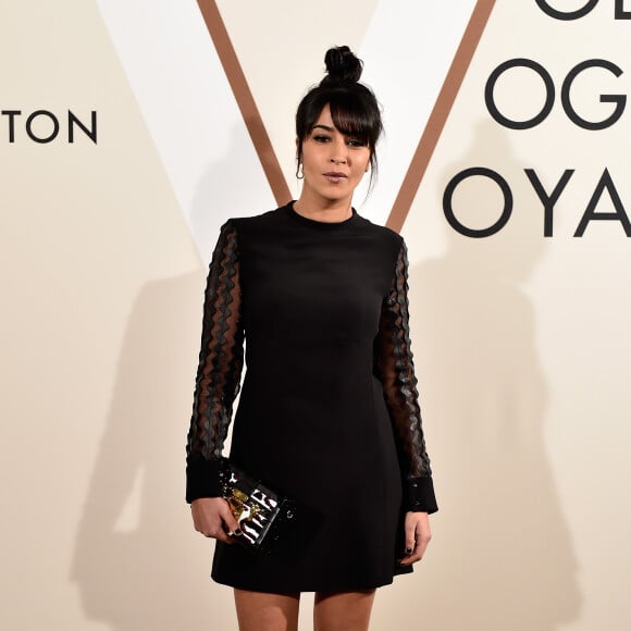 Leïla Bekhti assiste au vernissage de l'exposition "Volez, Voguez, Voyagez - Louis Vuitton" au Grand Palais. Paris, le 3 décembre 2015.