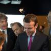 Le ministre de l'Économie et des Finances Emmanuel Macron assiste au vernissage de l'exposition "Volez, Voguez, Voyagez - Louis Vuitton" au Grand Palais. Paris, le 3 décembre 2015.