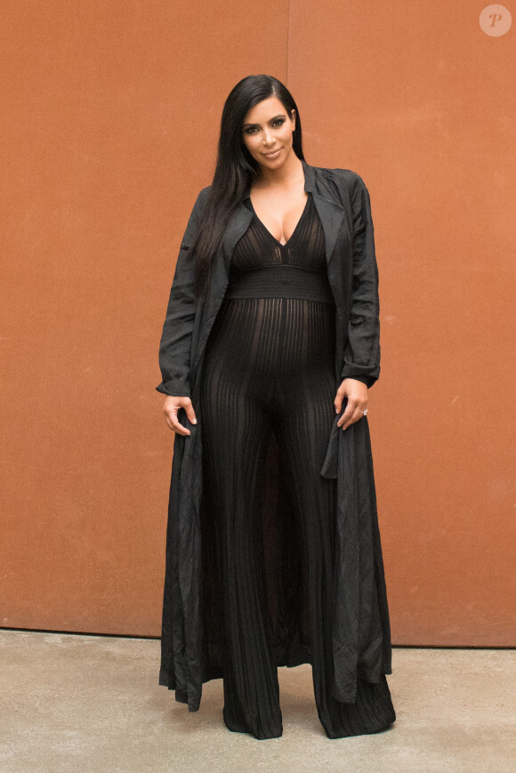 Kim Kardashian au LACMA. Los Angeles, le 24 juillet 2015.