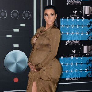 Kim Kardashian aux MTV Video Music Awards 2015 à Los Angeles, le 30 août 2015.