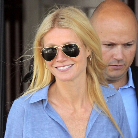 Gwyneth Paltrow est allée au Brentwood Country Mart pour dédicacer son livre "It's All Good". Le 10 mai 2014
