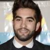 Kendji Girac participe à l'inauguration du village de Noël des Champs-Élysées à Paris le 13 novembre 2015.