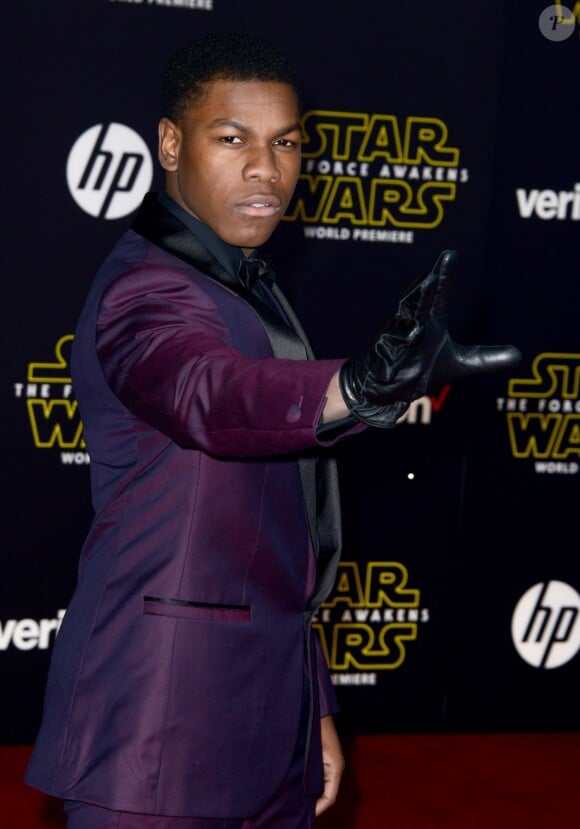 John Boyega - Première de "Star Wars : le réveil de la force" à Los Angeles le 14 décembre 2015.