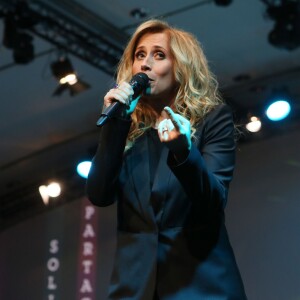 Lara Fabian - Concert de la 11e édition des Trophées de la fédération des APAJH au Carrousel du Louvres à Paris le 10 novembre 2015. © CVS / Bestimage