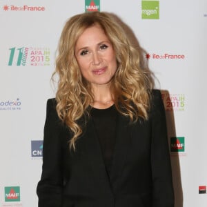 Lara Fabian - 11e édition des Trophées de la fédération des APAJH au Carrousel du Louvres à Paris le 10 novembre 2015. © CVS / Bestimage