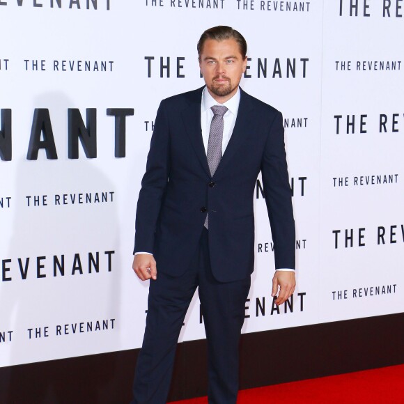 Leonardo DiCaprio à la première de 'The Revenant' au TCL Chinese Theatre à Hollywood, le 16 décembre 2015.