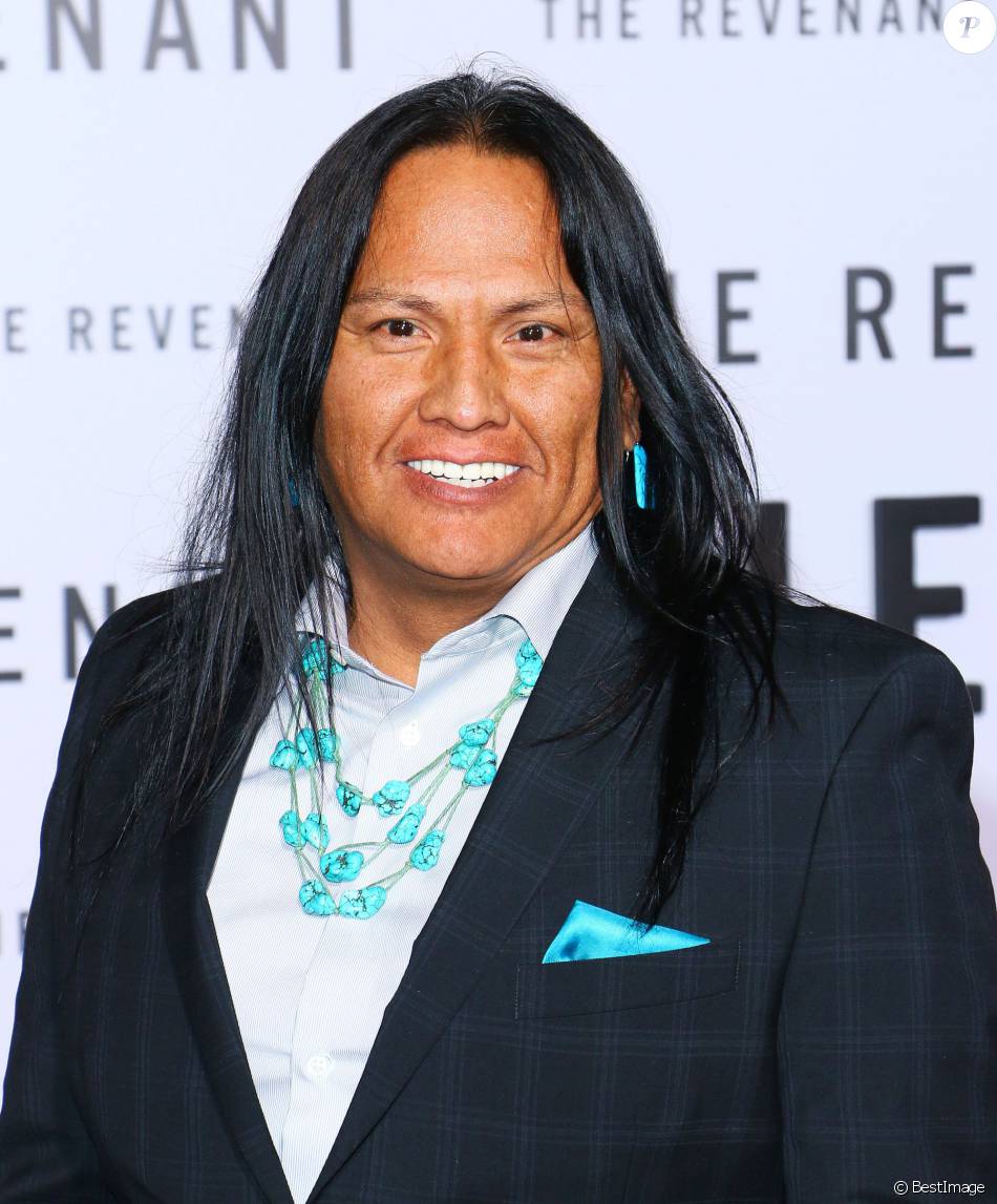 Arthur Redcloud La Premi Re De The Revenant Au TCL Chinese Theatre   2022346 Arthur Redcloud A La Premiere De The 950x0 1 