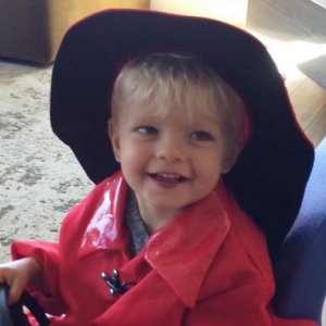 Fergie a posté une photo de son fils Axl sur sa page Instagram au mois de novembre 2015.