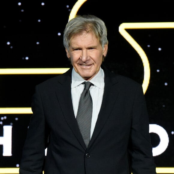 Harrison Ford - Première européenne de "Star Wars : Le réveil de la force" au cinéma Odeon Leicester Square de Londres le 16 décembre 2015.