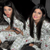 Kendall et Kylie Jenner fêtent Noël il y a quelques années. Photo publiée le 24 décembre 2015.