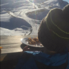 Amélie Neten profite en vacances au ski avec son fiston, Hugo (4 ans). Décembre 2015.