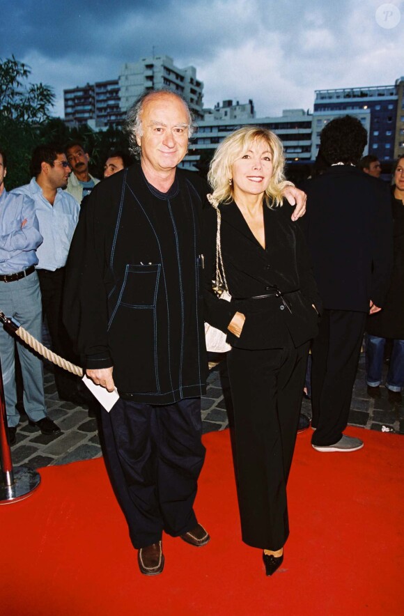 Georges Wolinski et son épouse Maryse lors de la première du film La Pianiste à Paris, le 4 septembre 2001