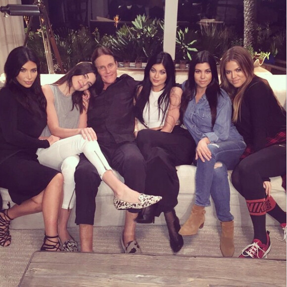 Kim Kardashian, Kendall, Caitlyn et Kylie Jenner, Kourtney et Khloé Kardashian. Photo publiée en janvier 2015.