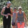 Exclusif - Lea Michele et son compagnon Matthew Paetz ont fait une randonnée avec une amie au parc TreePeople à Studio City, le 4 avril 2015.  