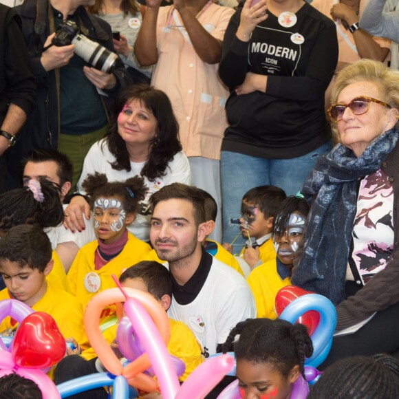 Bernadette Chirac (présidente de la Fondation Hôpitaux de Paris-Hôpitaux de France) - Lancement de la 27ème édition de l'Opération Pièces Jaunes au centre hospitalier (hôpital Delafontaine) de Saint-Denis, le 6 janvier 2015.06/01/2016 - Saint-Denis