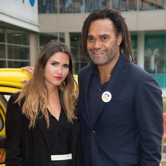 Joyce Jonathan et Christian Karembeu (parrain de l'Opération Pièces Jaunes) - Lancement de la 27ème édition de l'Opération Pièces Jaunes au centre hospitalier (hôpital Delafontaine) de Saint-Denis, le 6 janvier 2015.06/01/2016 - Saint-Denis