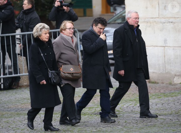 Patrick Pelloux, Denise et Michel Charbonnier, les parents du dessinateur Charb - Obsèques de Michel Delpech en l'église Saint-Sulpice à Paris, le 8 janvier 2016.
