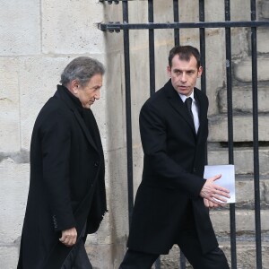 Michel Drucker - Obsèques de Michel Delpech en l'église Saint-Sulpice à Paris, le 8 janvier 2016.