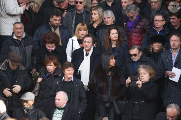 Stone et son mari Mario d'Alba, Jean-Pierre Savelli - Obsèques de Michel Delpech en l'église Saint-Sulpice à Paris, le 8 janvier 2016.