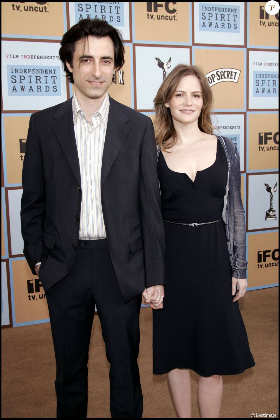 Jennifer Jason Leigh et Noah Baumbach lors des Independent Spirit