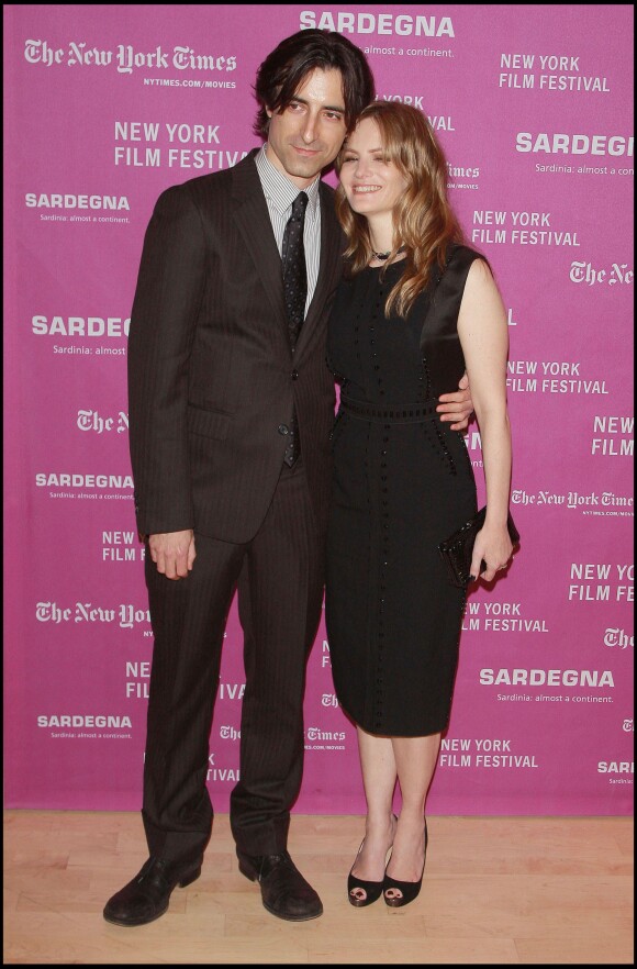 Jennifer Jason Leigh et Noah Baumbach à New York en 2007
