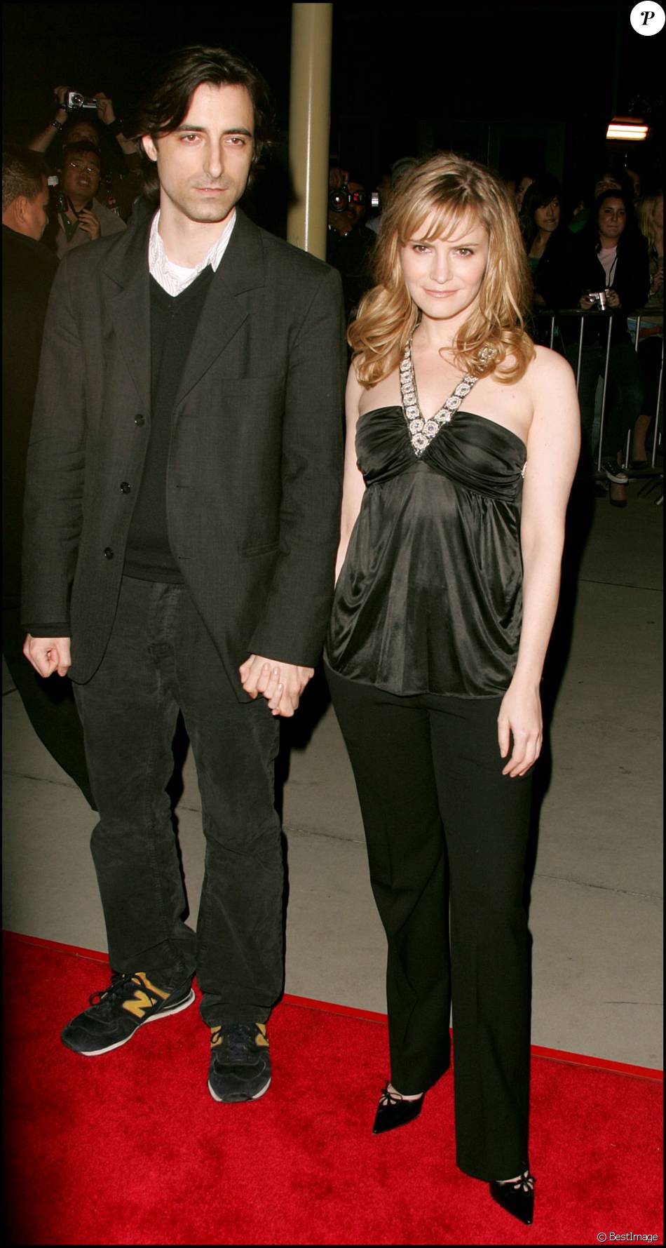 Jennifer Jason Leigh Et Noah Baumbach à Hollywood En 2005 Purepeople