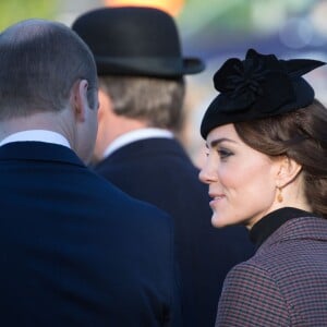 La reine Elisabeth II d'Angleterre, le prince Philip, le prince William et la duchesse de Cambridge, Catherine Kate Middleton célèbrent le 100 ème anniversaire du retrait final de la péninsule de Gallipoli pendant la 1 ère guerre mondiale au Mémorial de Sandrigham le 10 janvier 2016. Ils ont assisté un plus tôt en l'église Mary Magdalene à une messe où la famille Middleton était invitée par la reine.